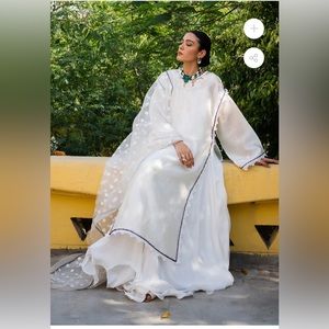 Three piece designer outfit Pakistani / Indian